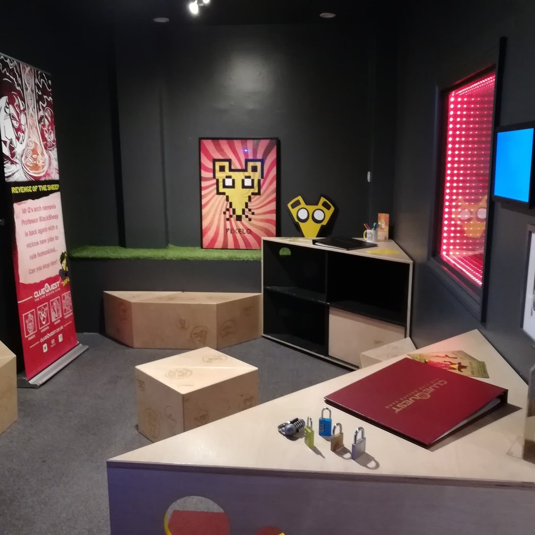 clueQuest - The Live Escape Game 1