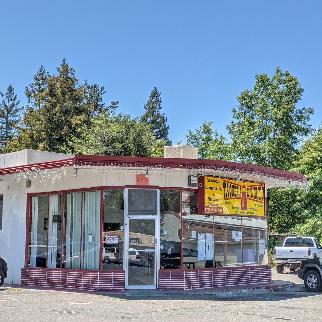 Taqueria El Favorito 2