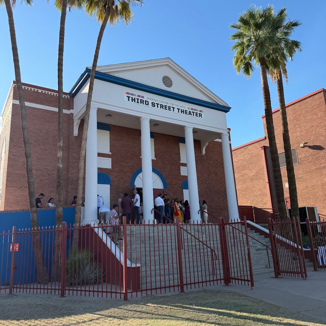 Phoenix Center for the Arts 3