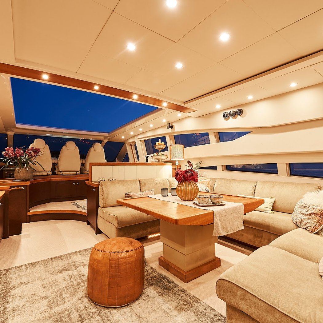 212 Yachts | Luxury French Riviera Yacht Charter & Global Yacht Rental 3