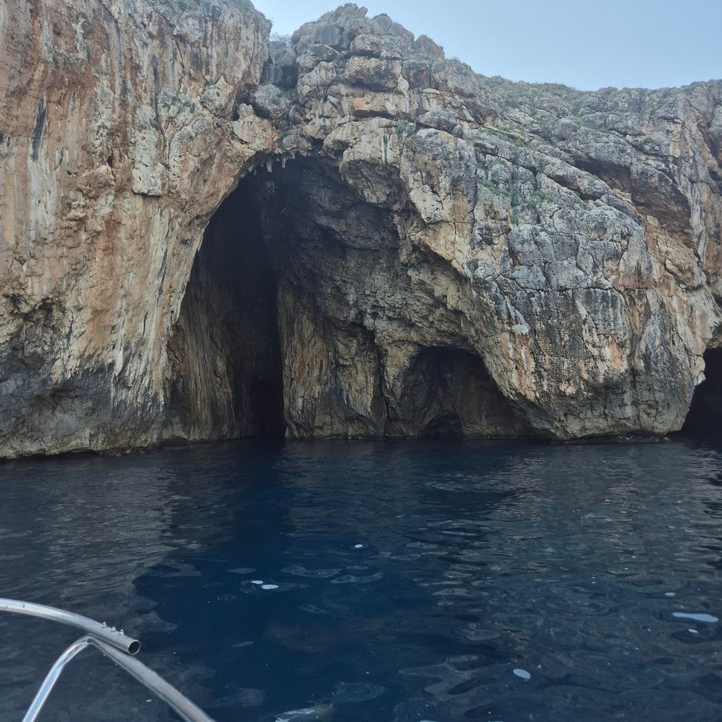 Grotta delle Tre Porte 2