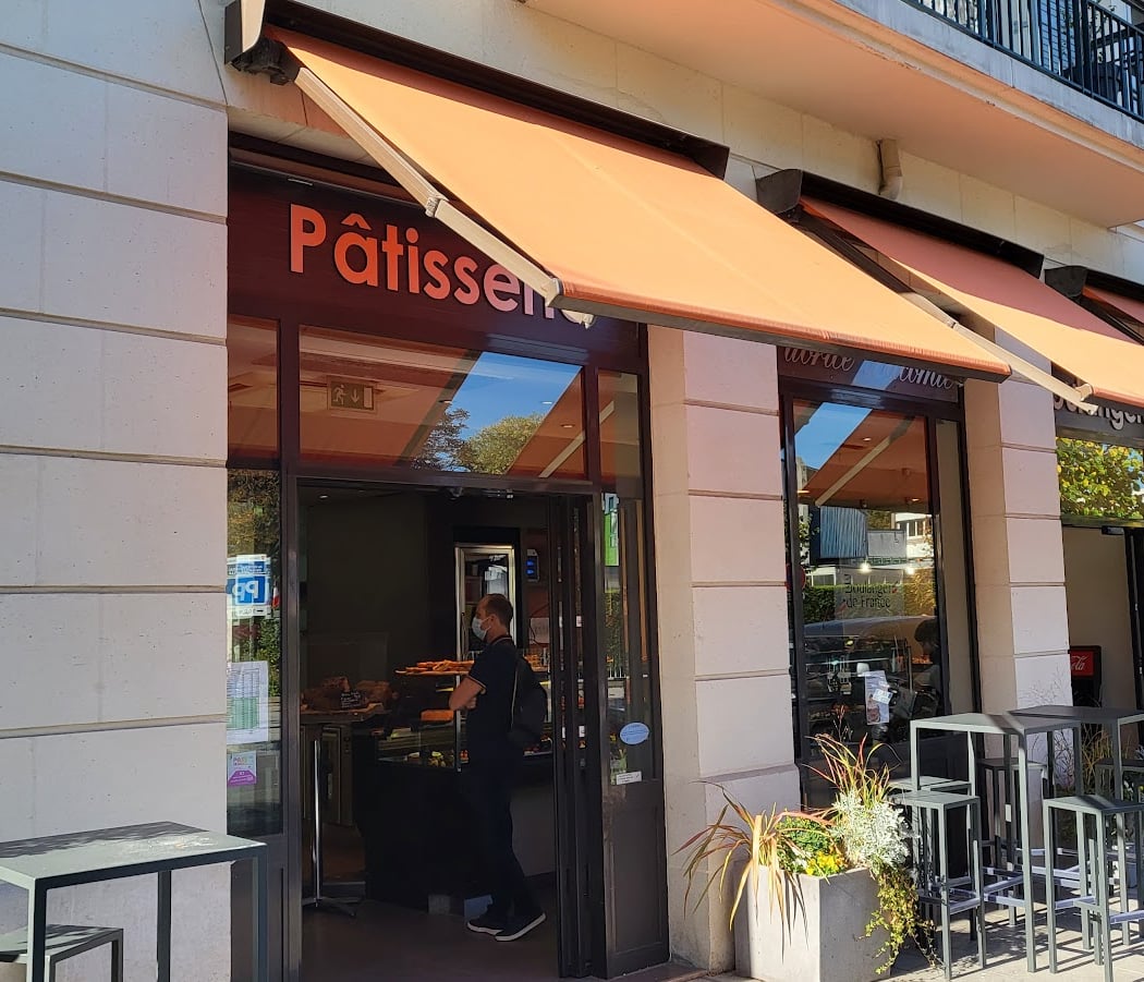 Aux Fins Delights Chatenay 2