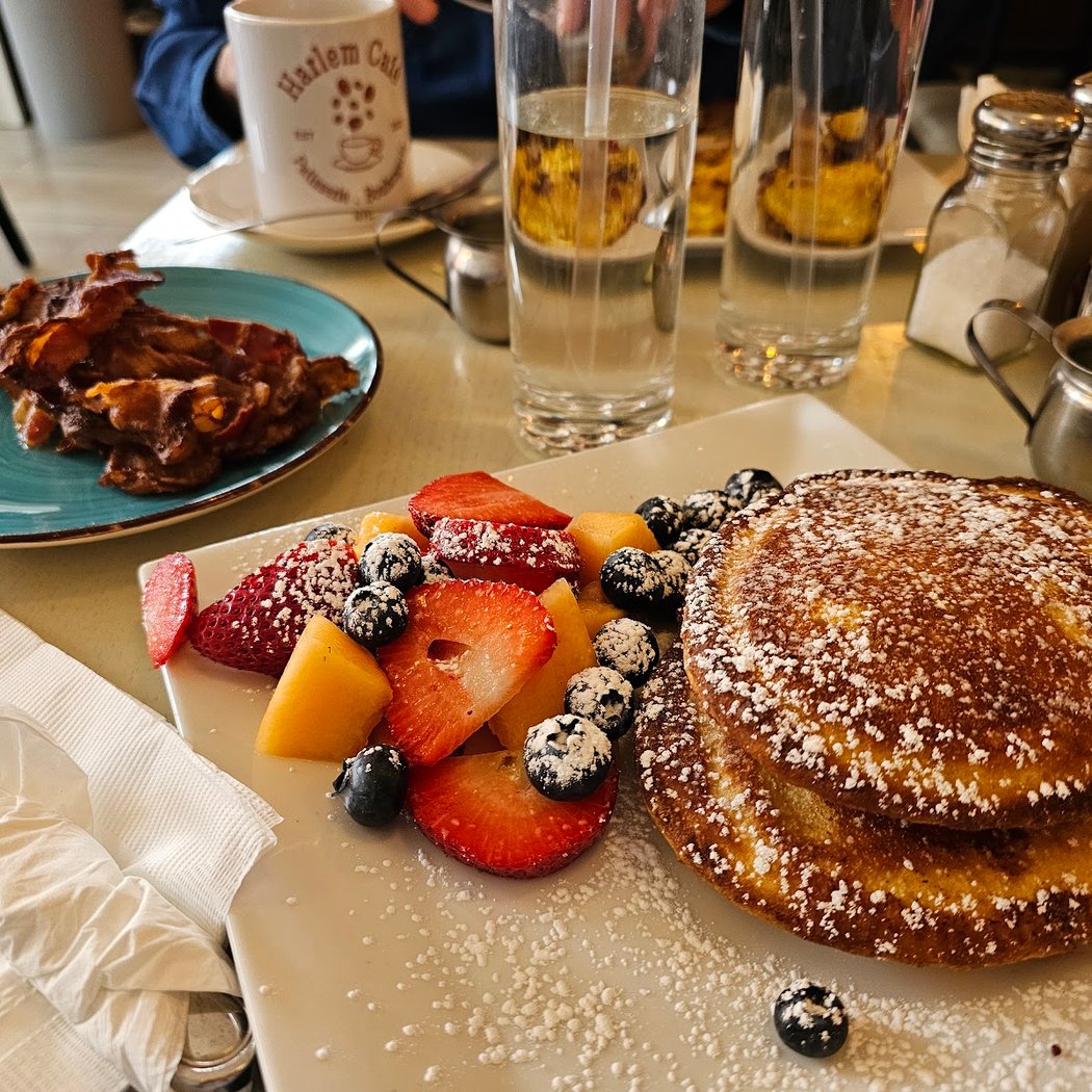 Harlem Cafe 1