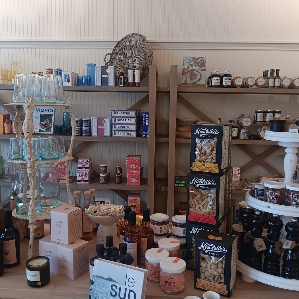 Highlow Larder Arts & Crafts Nigh 3