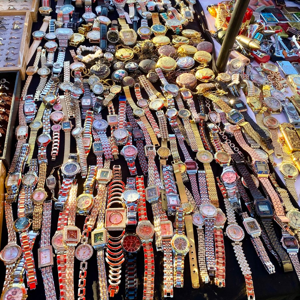 Mauerpark Flohmarkt