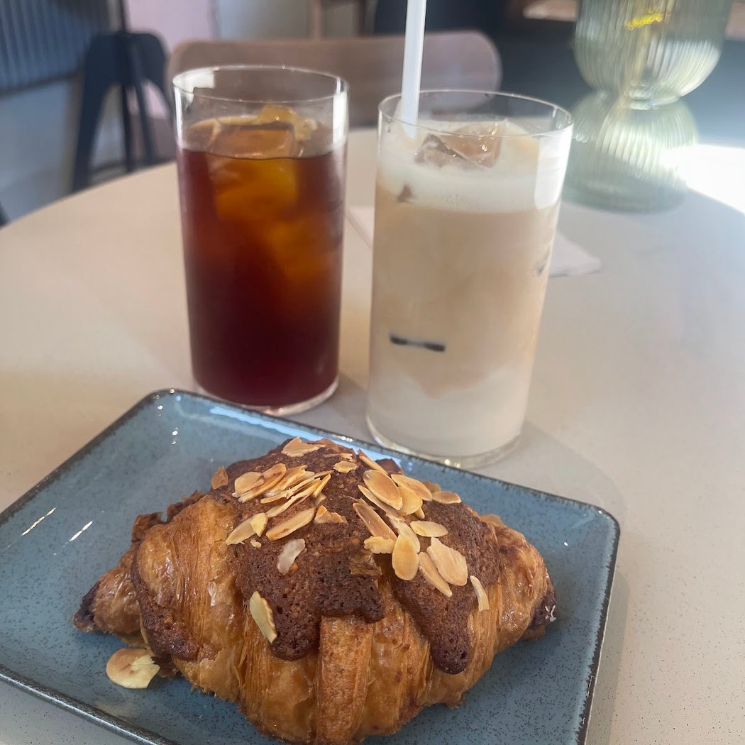Aalis Bakery
