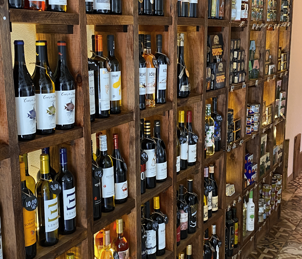 Vinoteca De Sur a Norte Organic Wine 2