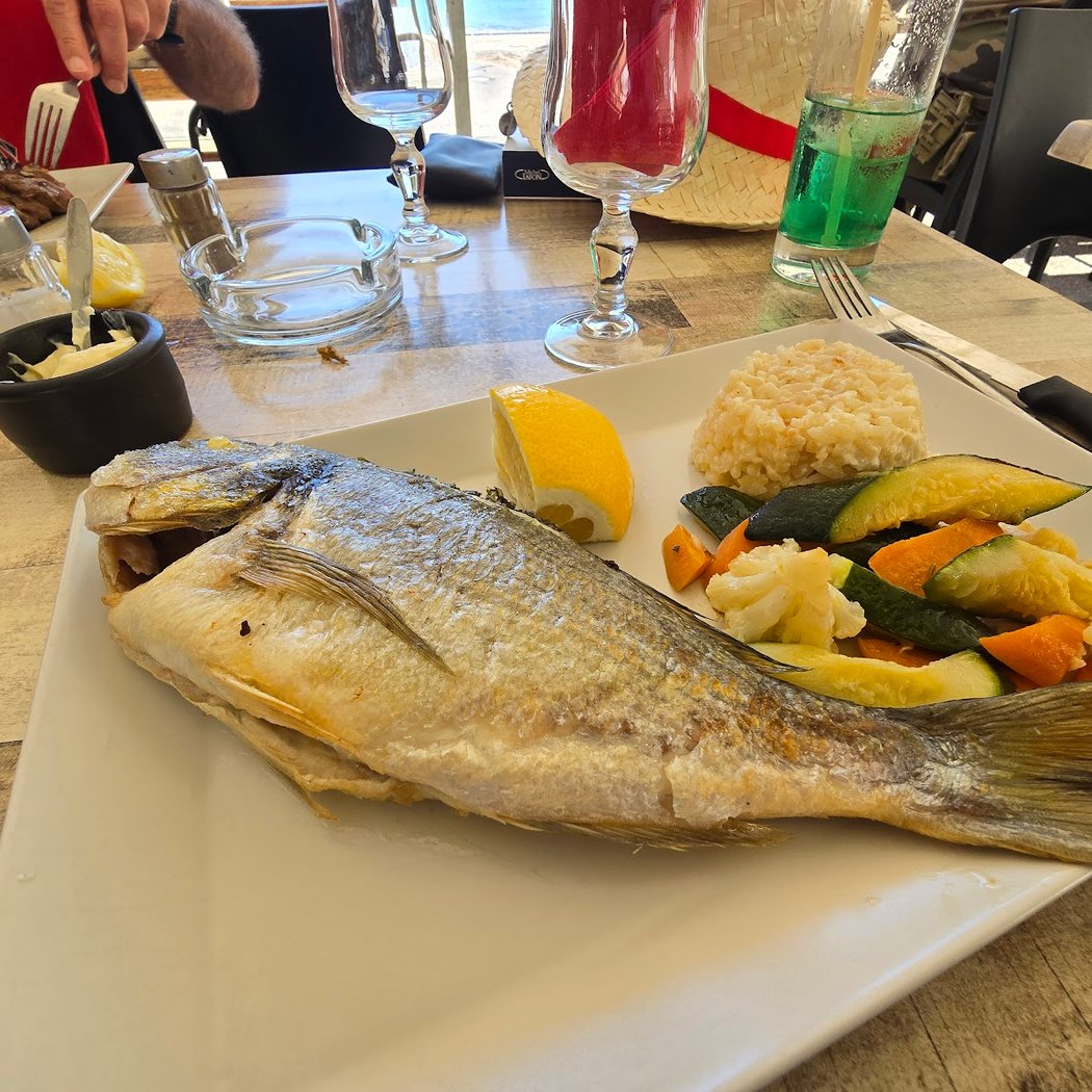 Le Mange Tout 1