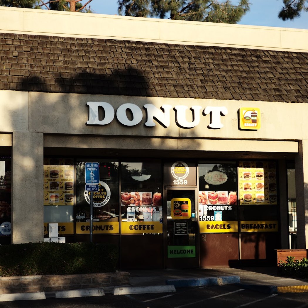 DONUT BASKET 2