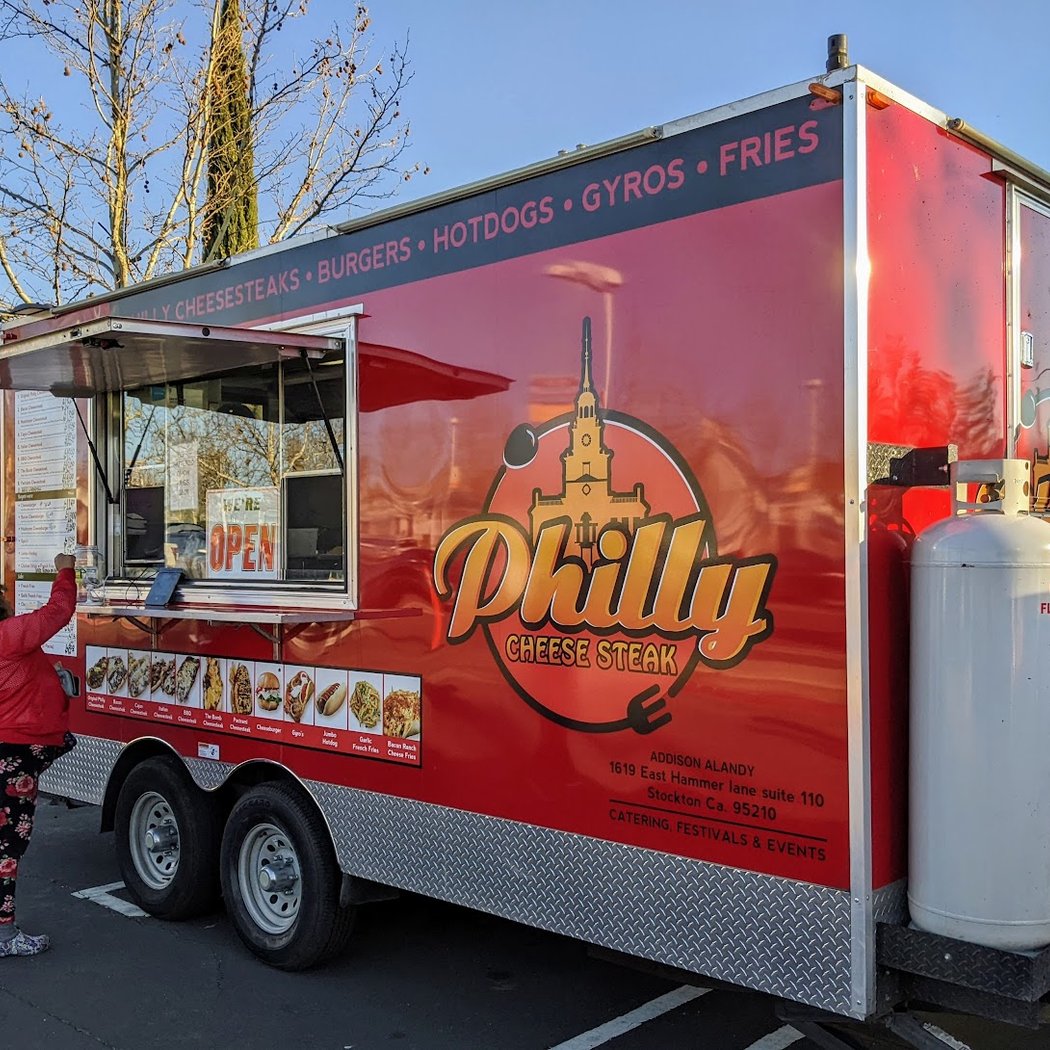 FOOD TRUCK NIGHT THURSDAY 4