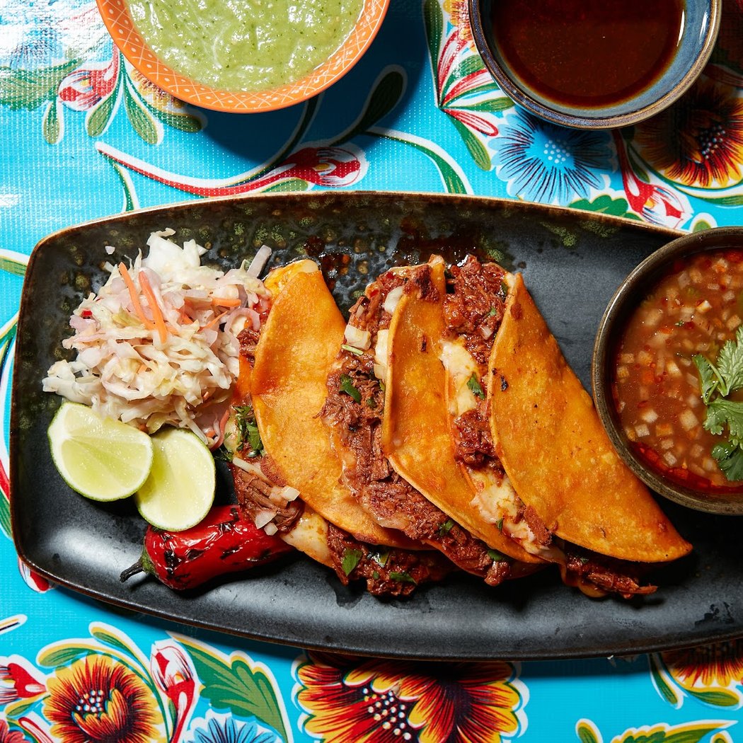 Suavecito Birria & Tacos 1