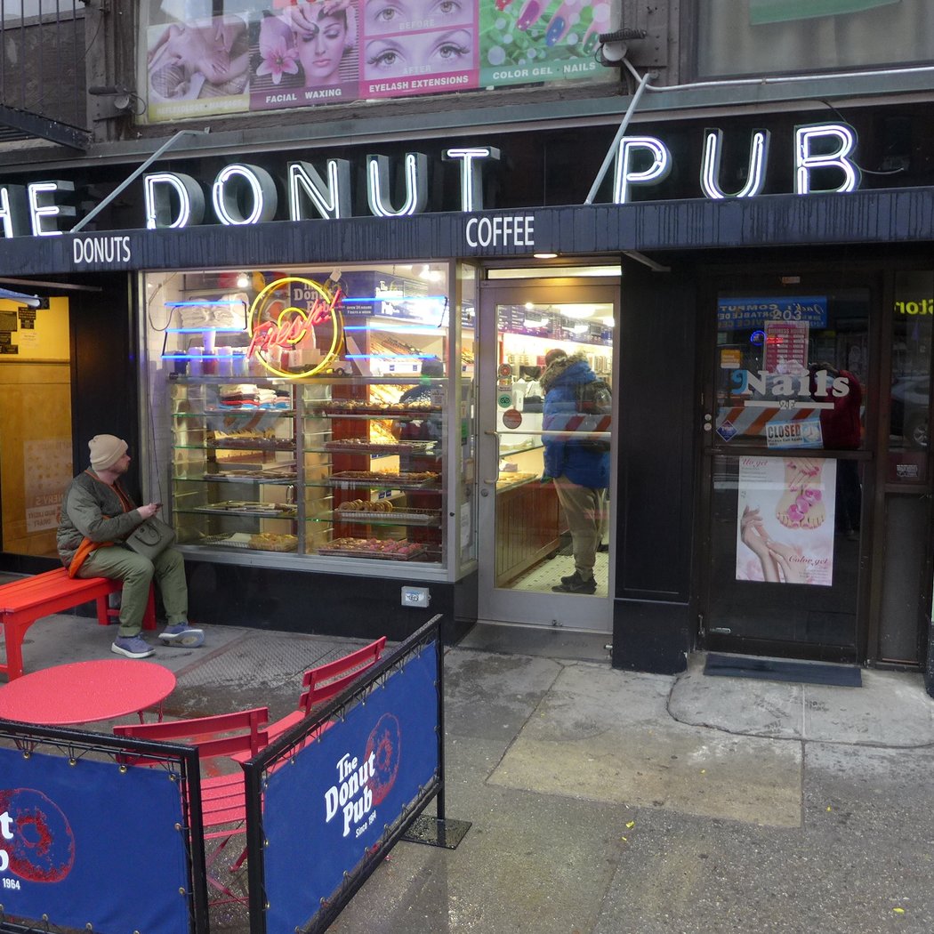 The Donut Pub 2