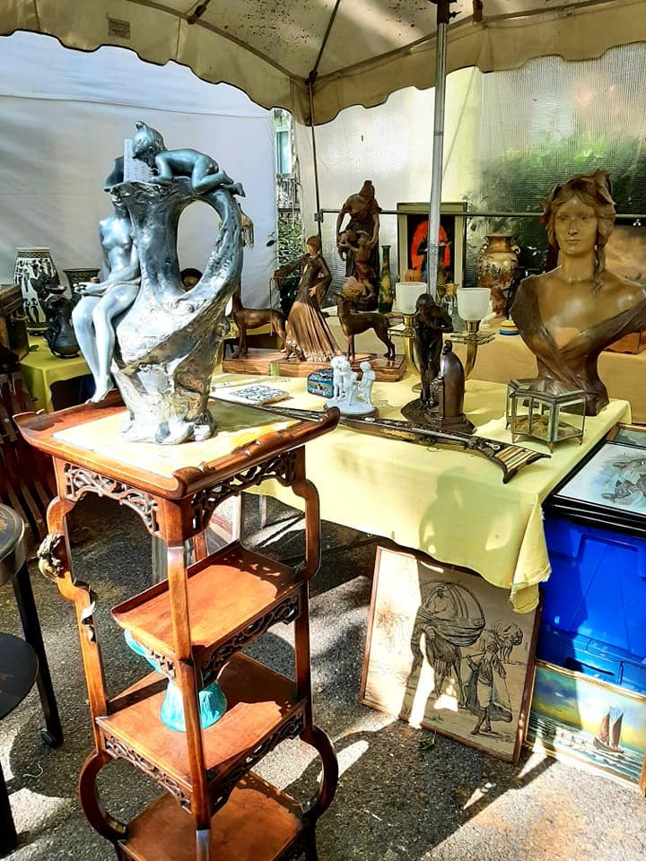 Le syndicat des brocanteurs 3