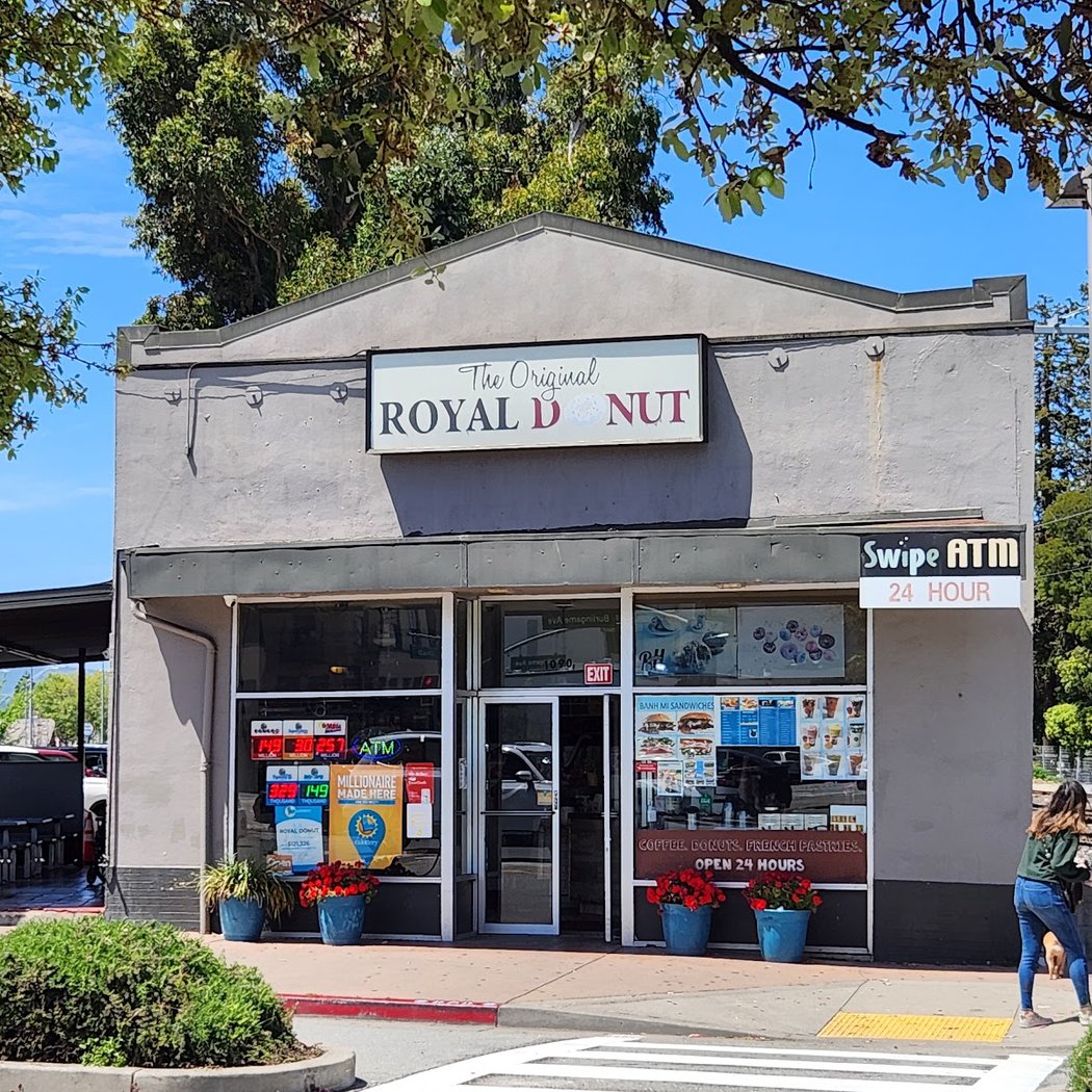 The Original Royal Donut 3