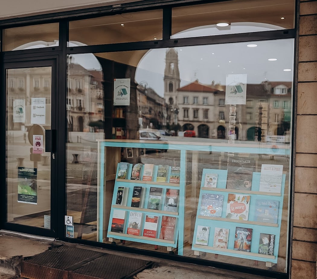 Librairie Entre Les Lignes 2