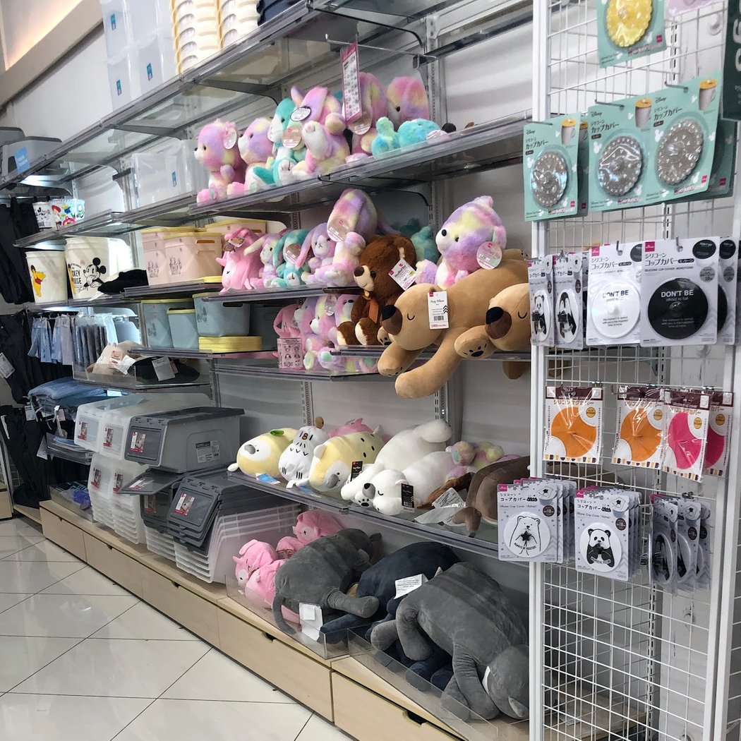 Daiso - Japanese Household Goods 1