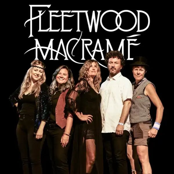 Fleetwood Macrame 3