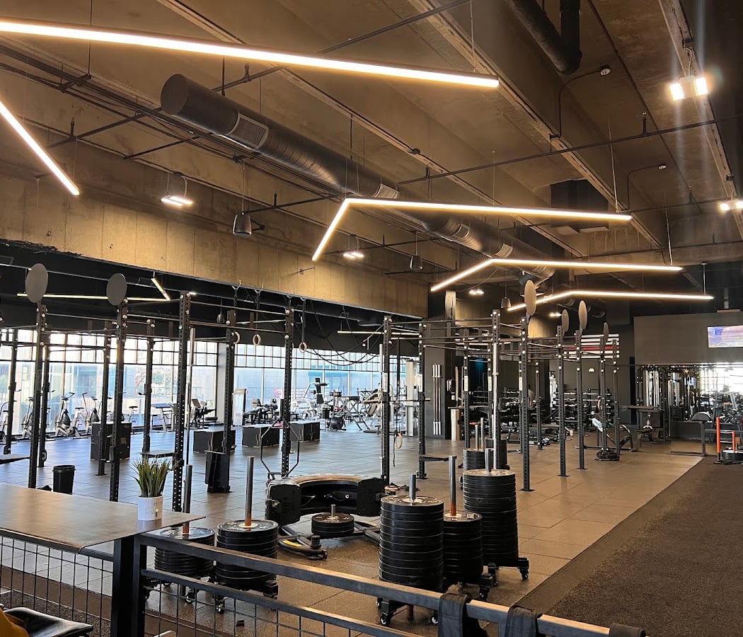 Lux Fitness 1