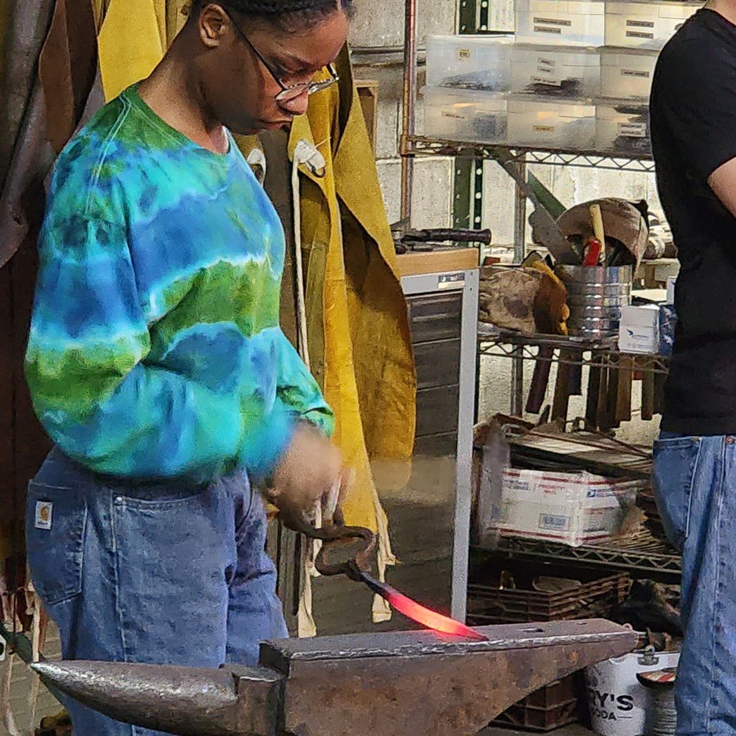 Blacksmith Knife Forging Class 3