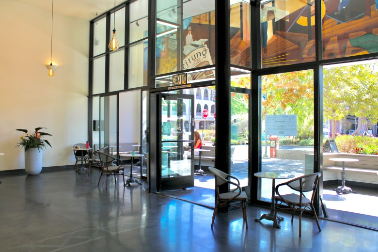 California Cafe 3
