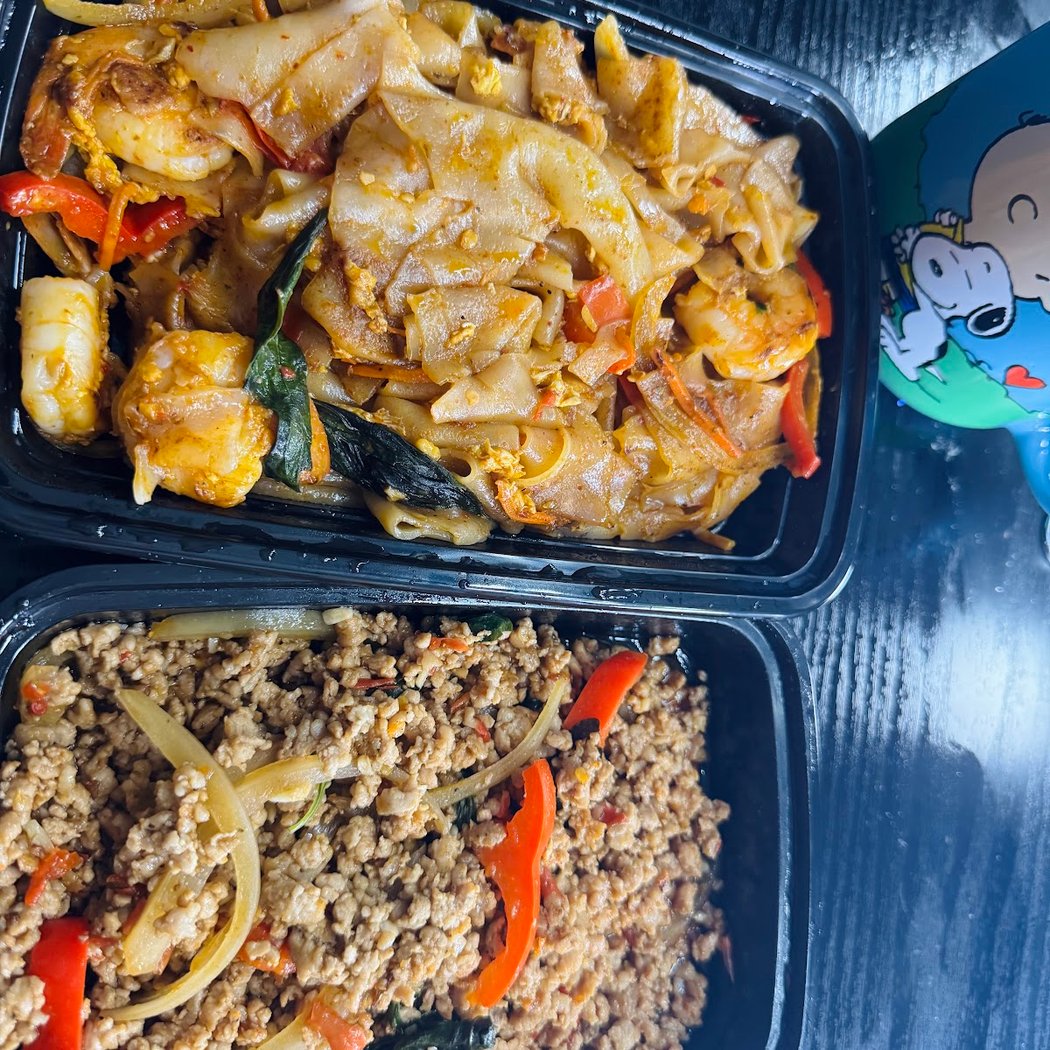 Blue Pad Thai 1992 3
