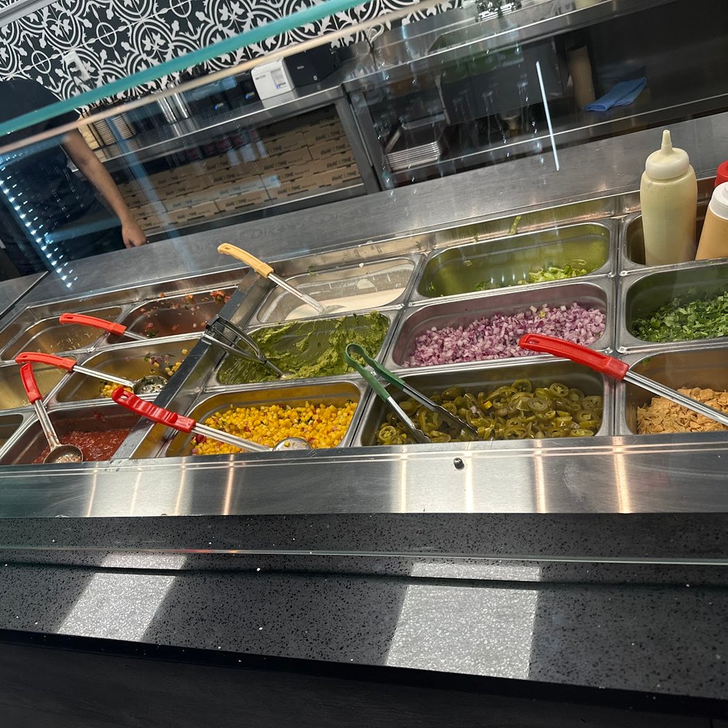 Guac Time Mexican Grill 3