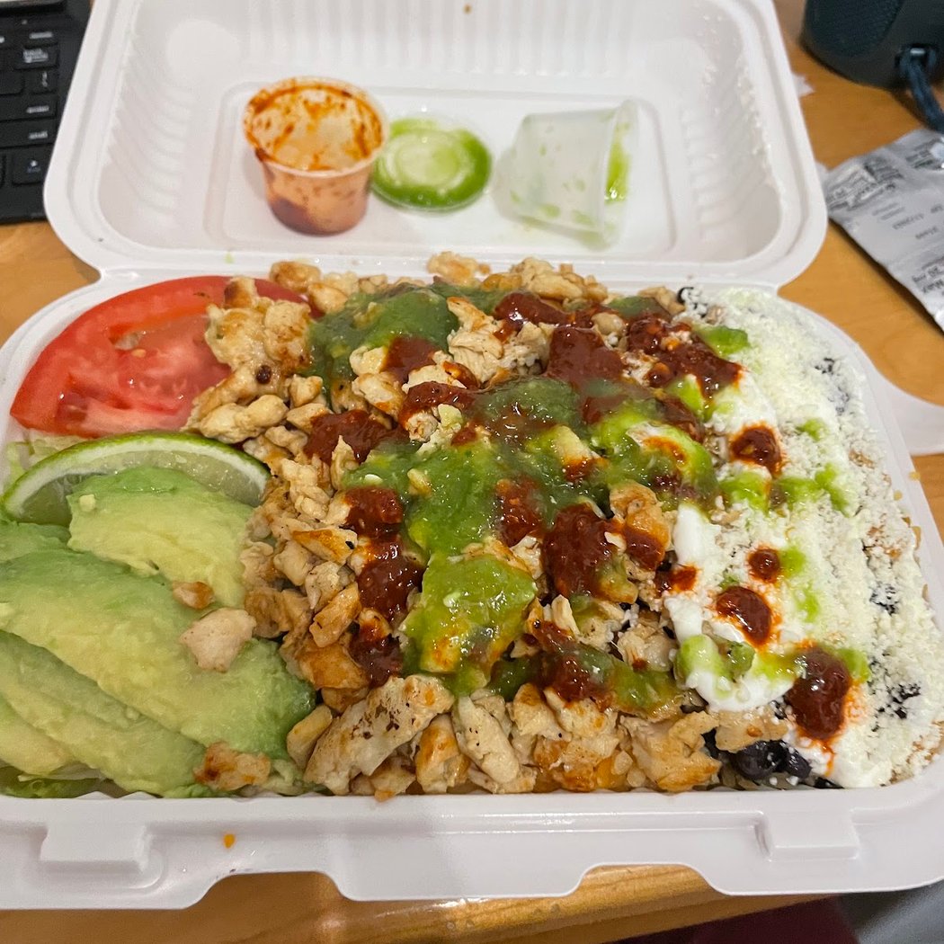 Tacos Y Quesadillas 4