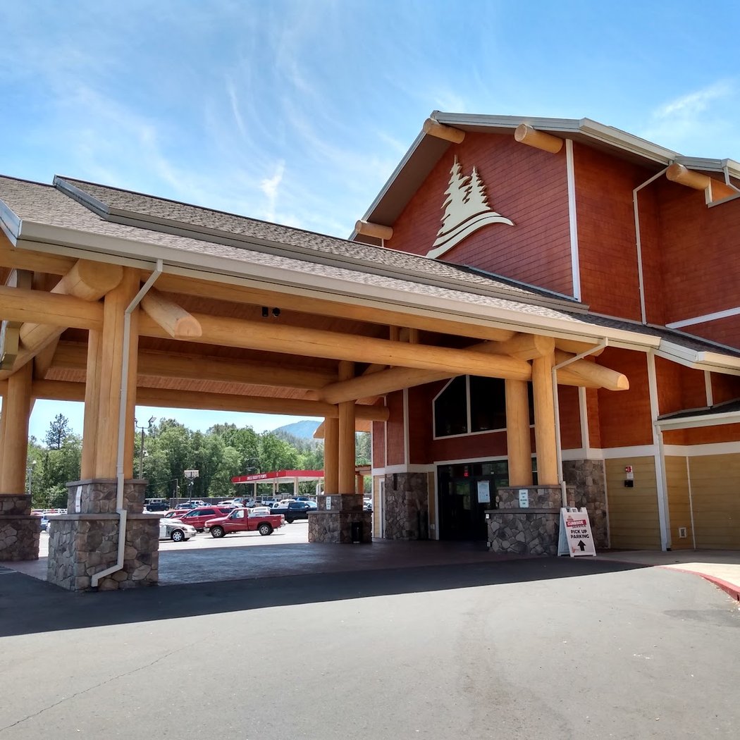 Twin Pine Casino & Hotel 1