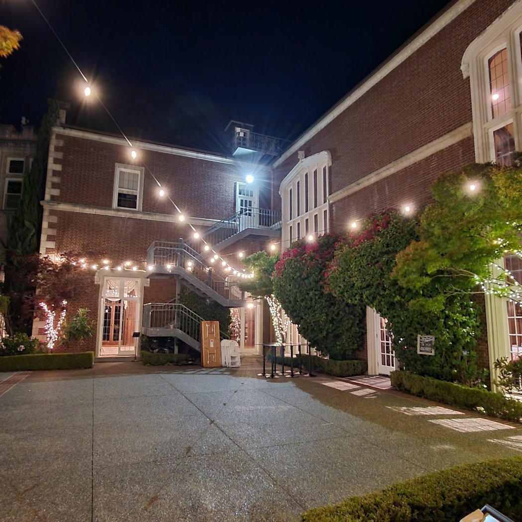Christmas at Kohl 1