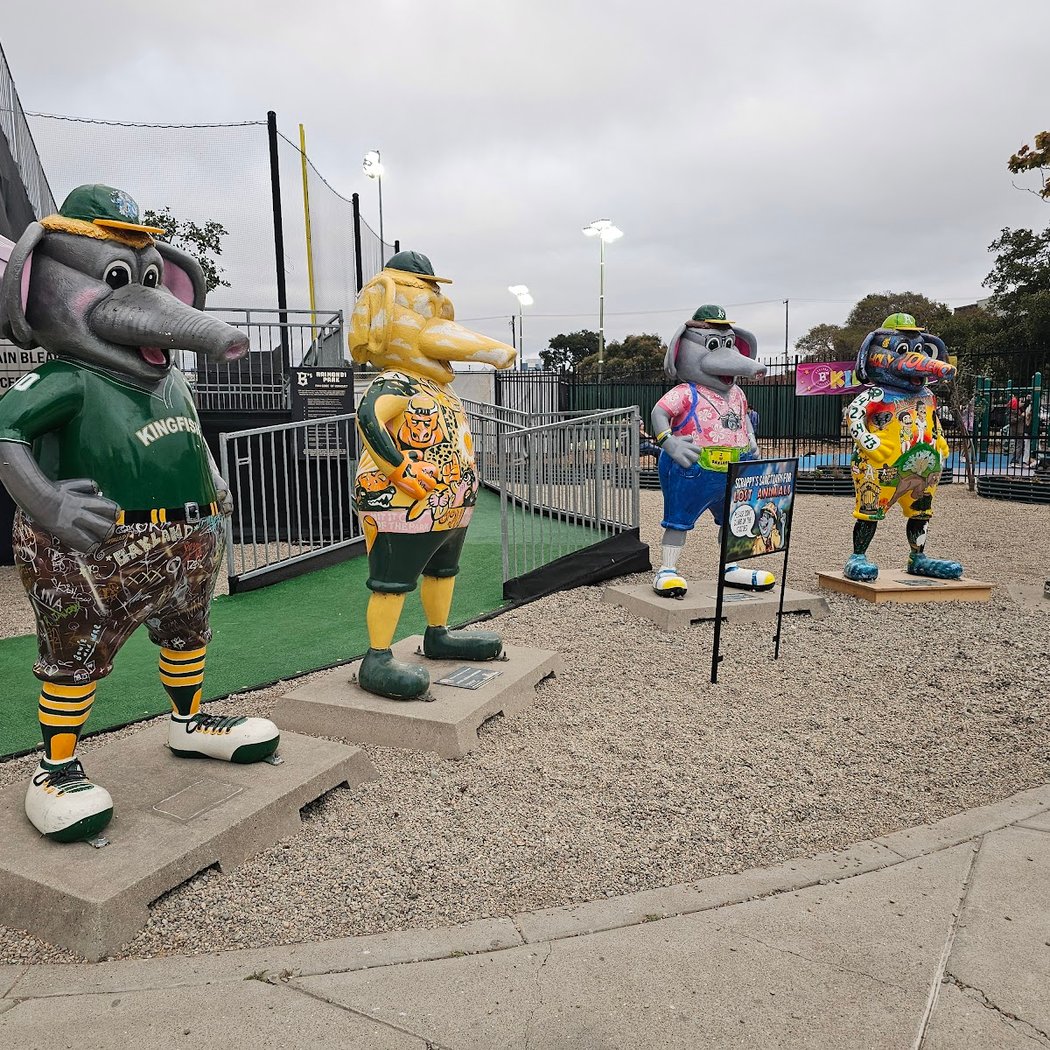 Volunteer: Oakland Ballers Bike Valet 3