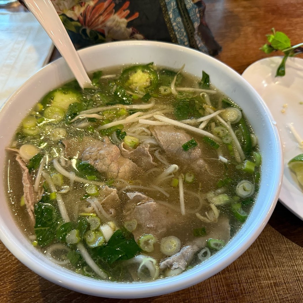 Pho Ao Sen 3