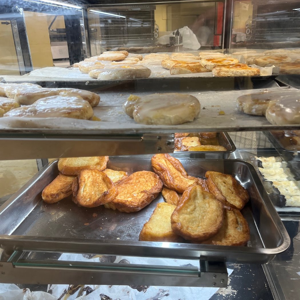 Cafetería CRUSTUM 3