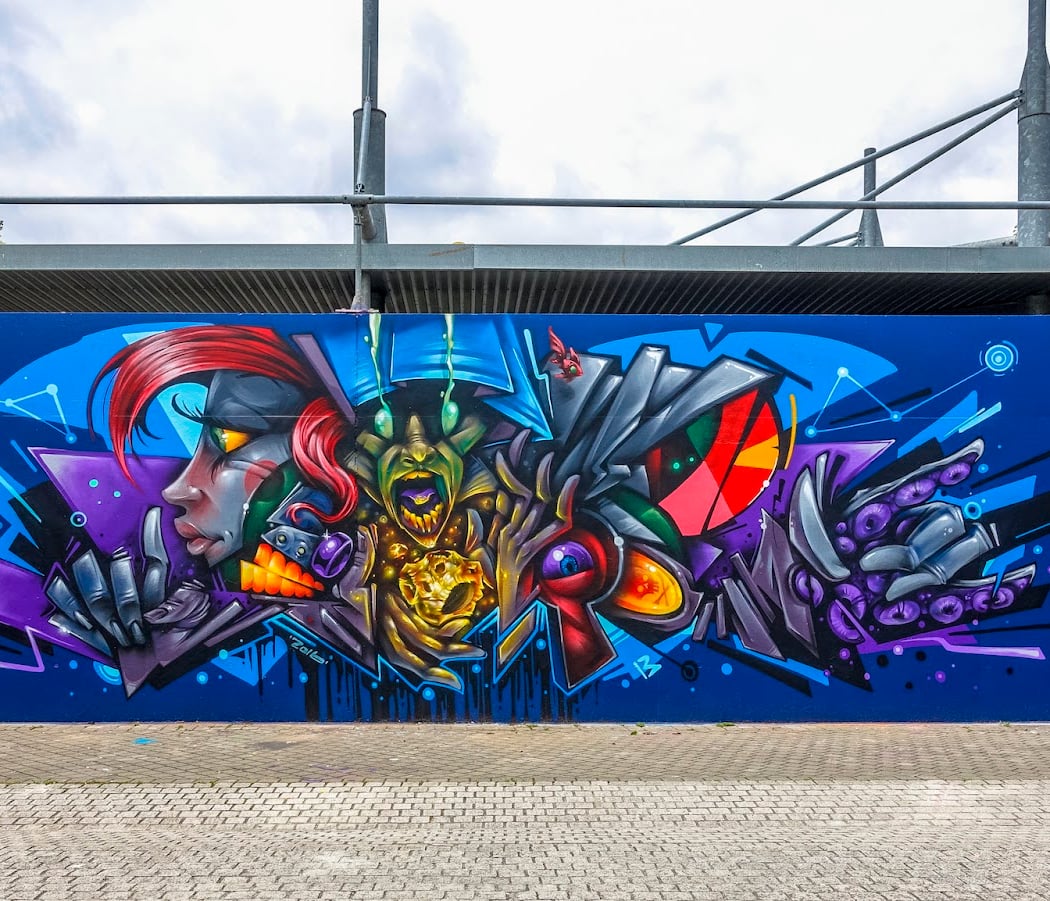 The wall. from Bordeaux 1