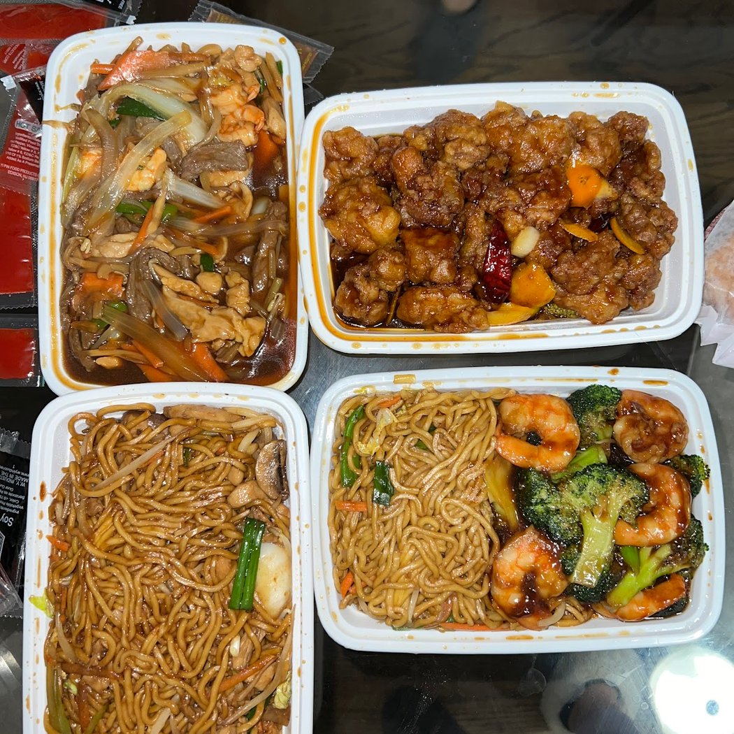 China Pagoda Halal Restaurant 1