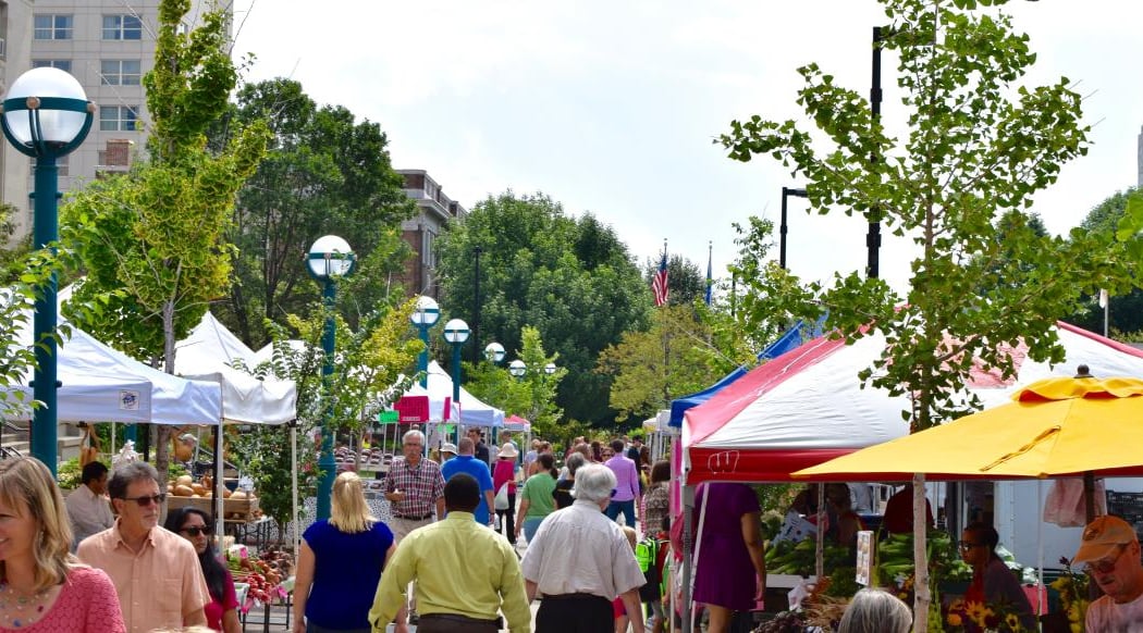 Saturday on the Square 2