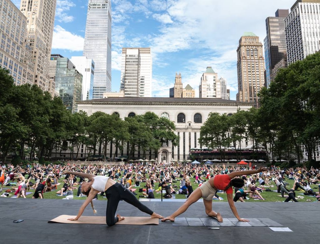 Free Outdoor Yoga Classes 1