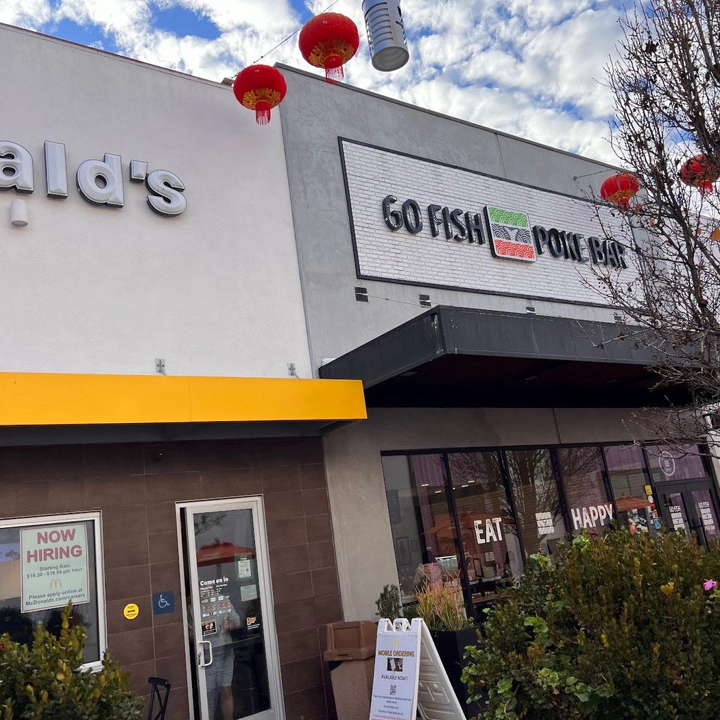Go Fish Poke Bar- Stanford Shopping Center 2