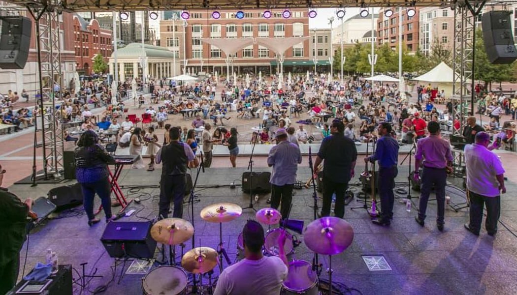 Live Music at Sundance Square Plaza 1