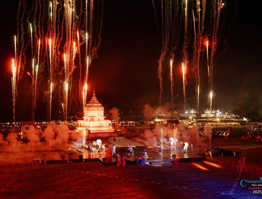Chiang Mai CAD Khomloy Sky Lantern Festival 2