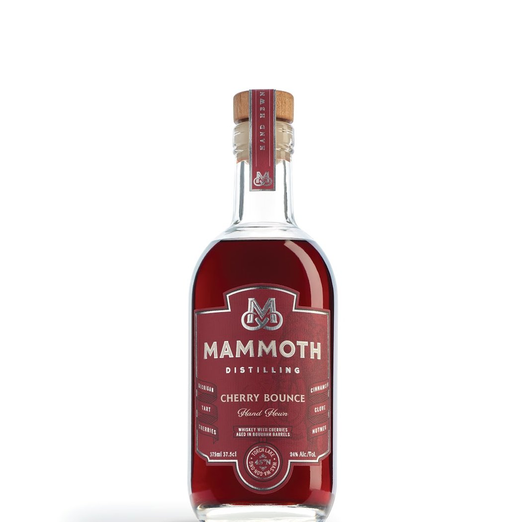 Mammoth Distilling Cocktail Lounge 4