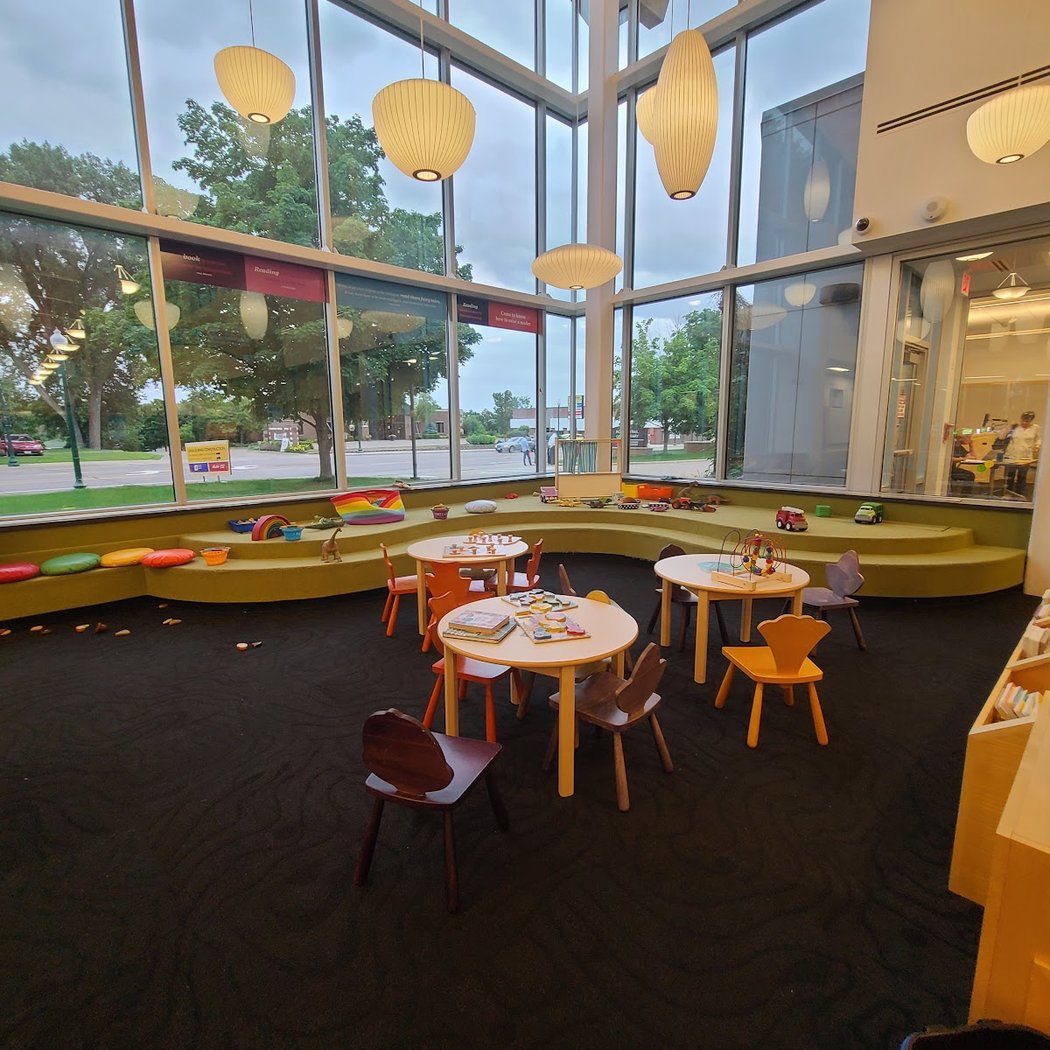 Robert Trail Library 3