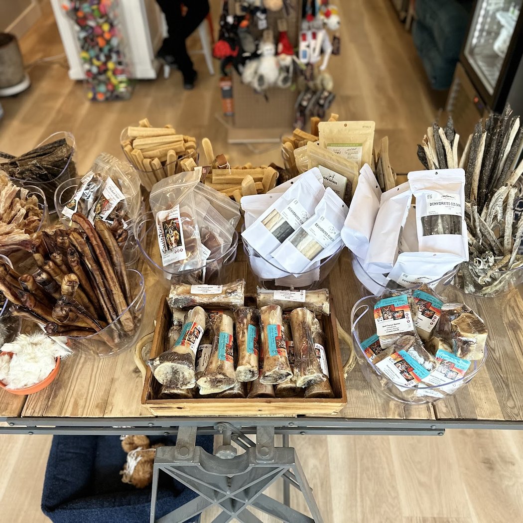 Shinto's Pet Food Kitchen & Store 1