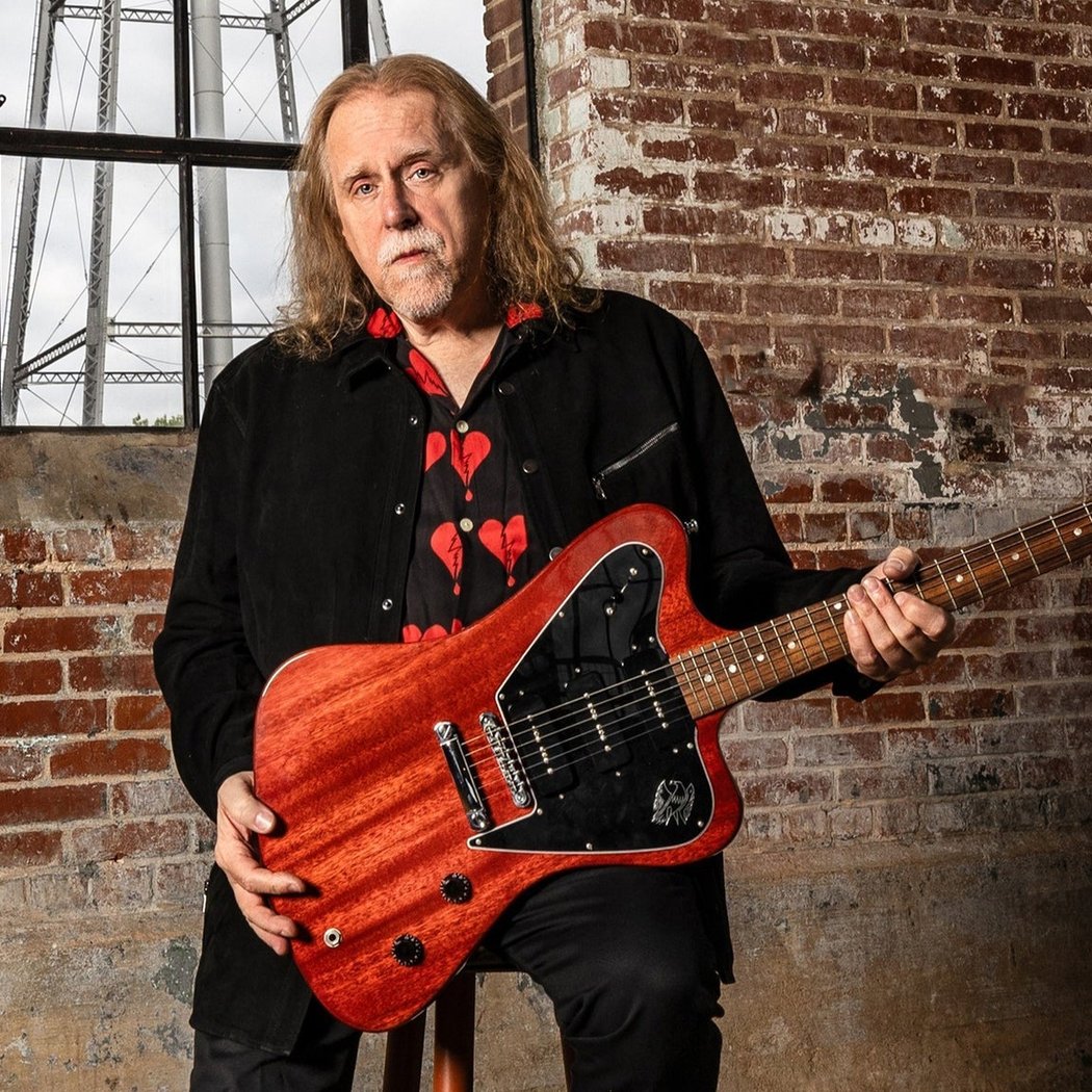 An intimate solo evening with Warren Haynes 1