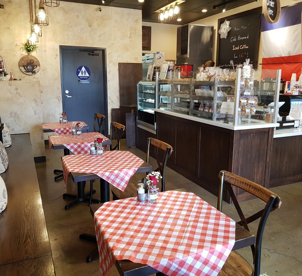 Little France Coffee & Bakery 2