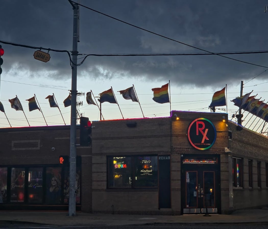 Pride Bar Crawl 3