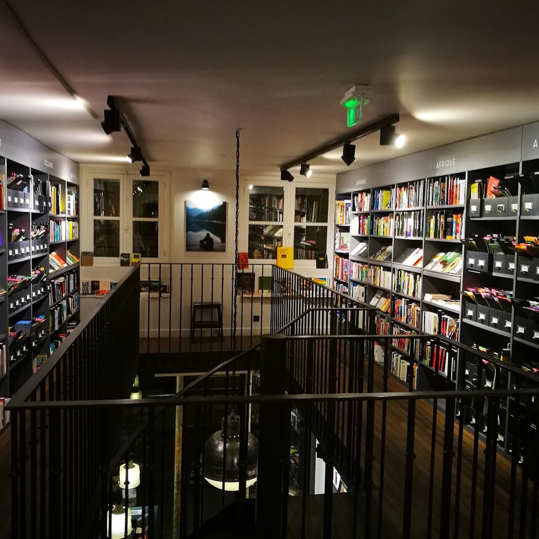 Librairie Voyageurs du Monde 4