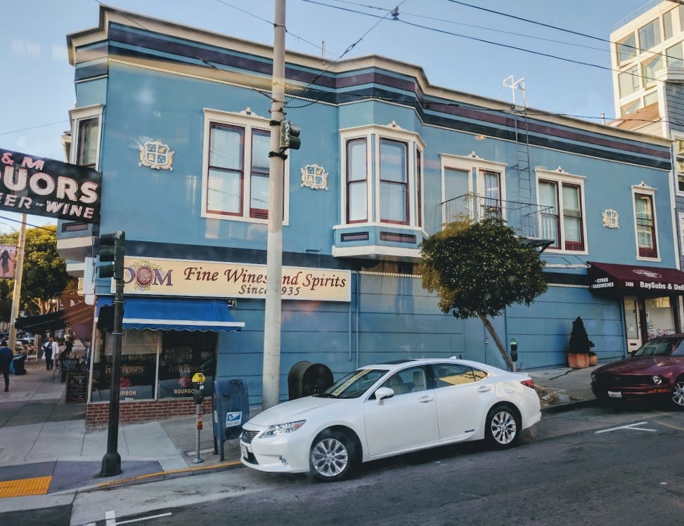 D&M Wines and Liquors 3
