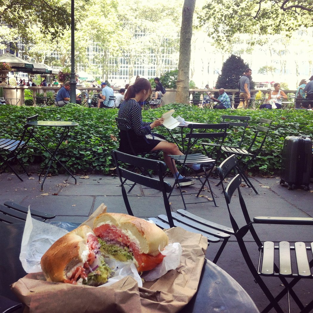 Best Bagel & Coffee 2