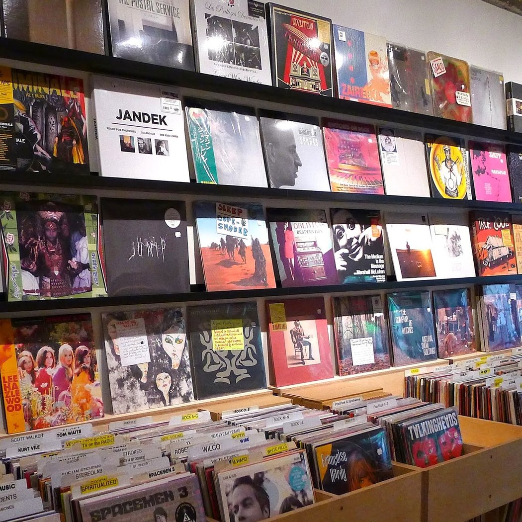 Earwax Records 3