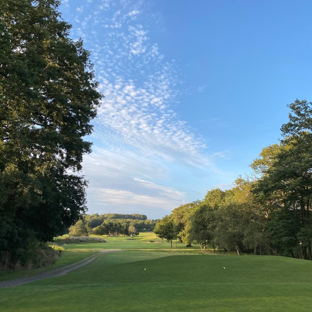 The Leatherhead Club 3